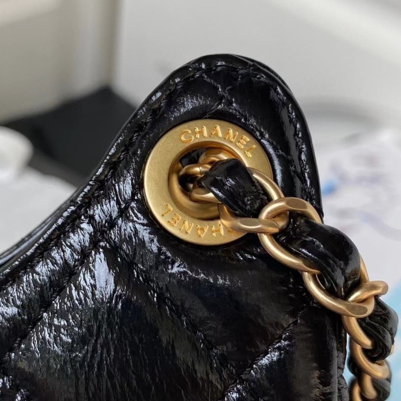 Ch**el hobo bags